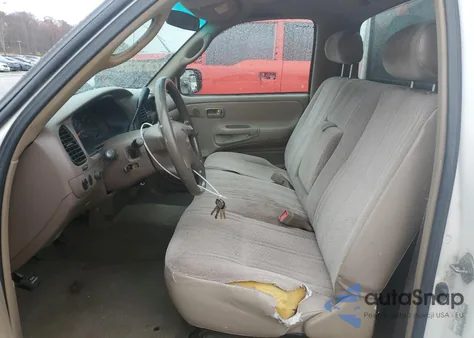 2001 Toyota Tundra из США, поврежденный, VIN 5TBJN32141S202568